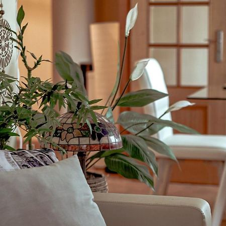 Faro Airport Apartment Bagian luar foto